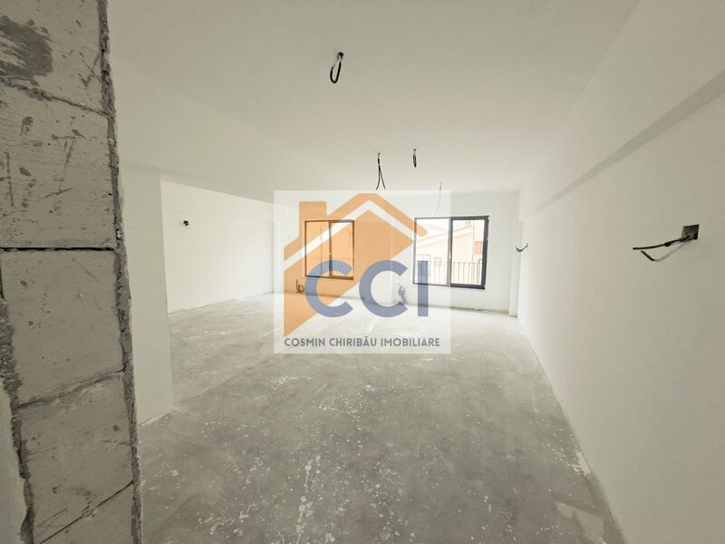 Bacau, Ultracentral, de inchiriat cladire premium 750 mp.