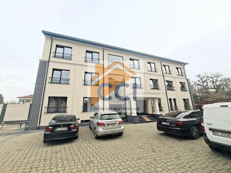 Bacau, Ultracentral, de inchiriat cladire premium 750 mp.